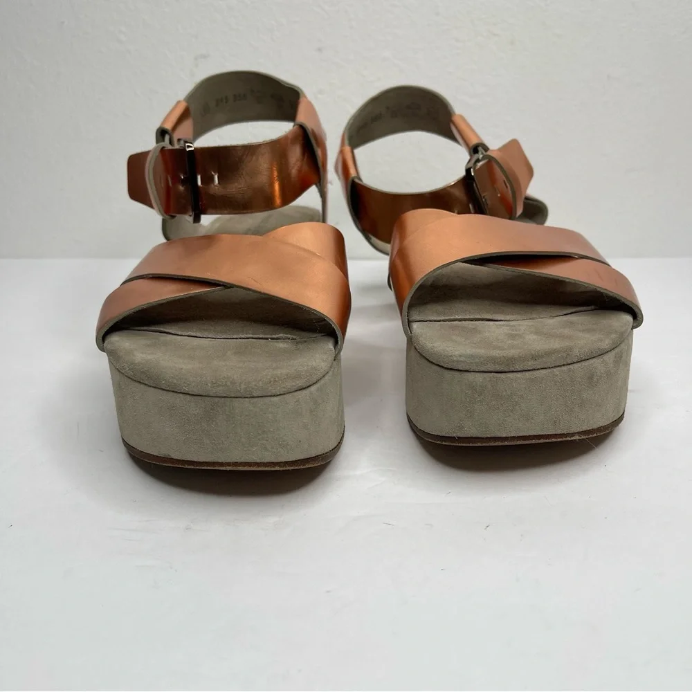 Kennel & Schmenger Rose Gold/Cooper Metallic Platform Sandal Size 8 Designer Y2K